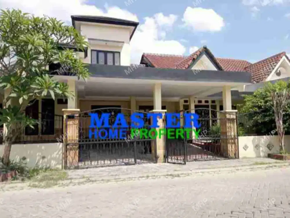 Rumah Cluster Depan Tanah Luas Dijual Rugi