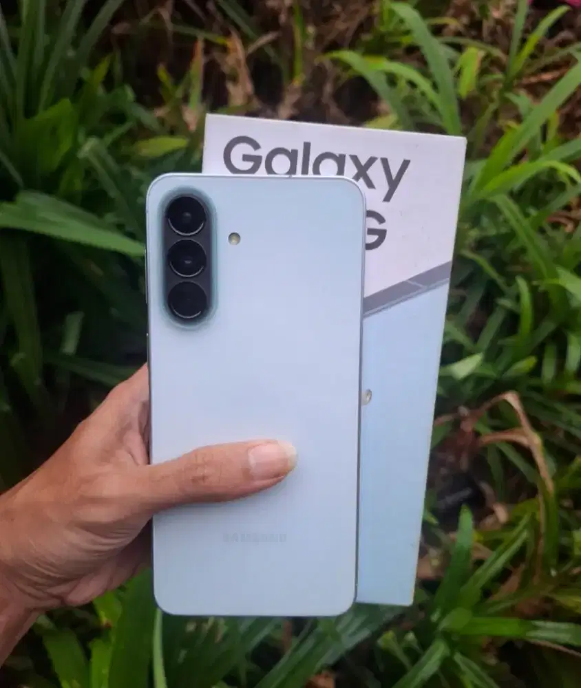 Samsung a57 like new