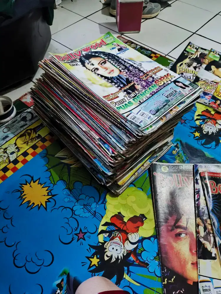 Jual Tabloid Bollywood Lama 160+ Pcs