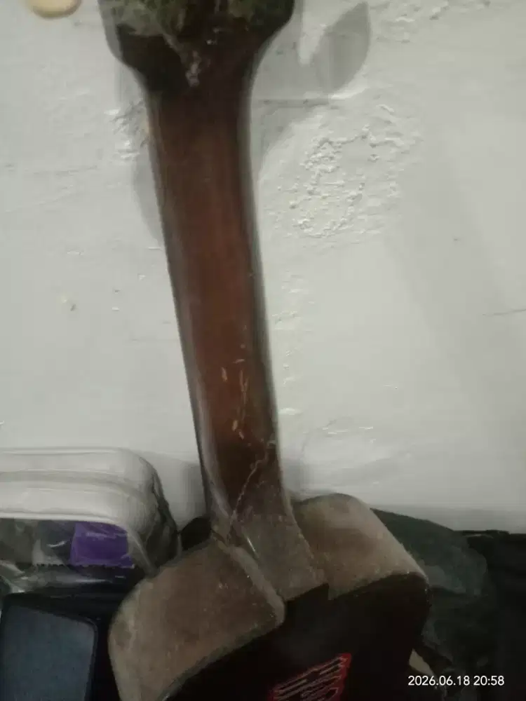 Ukulele atau gitar kecil