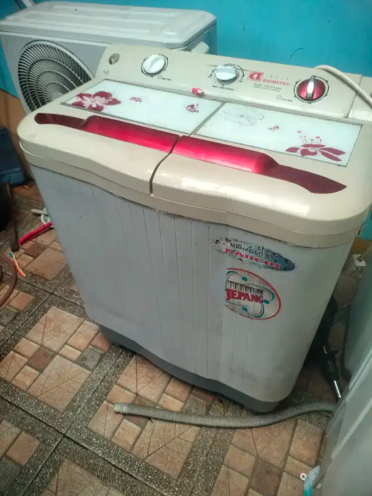 Jual mesin cuci Dhaici
