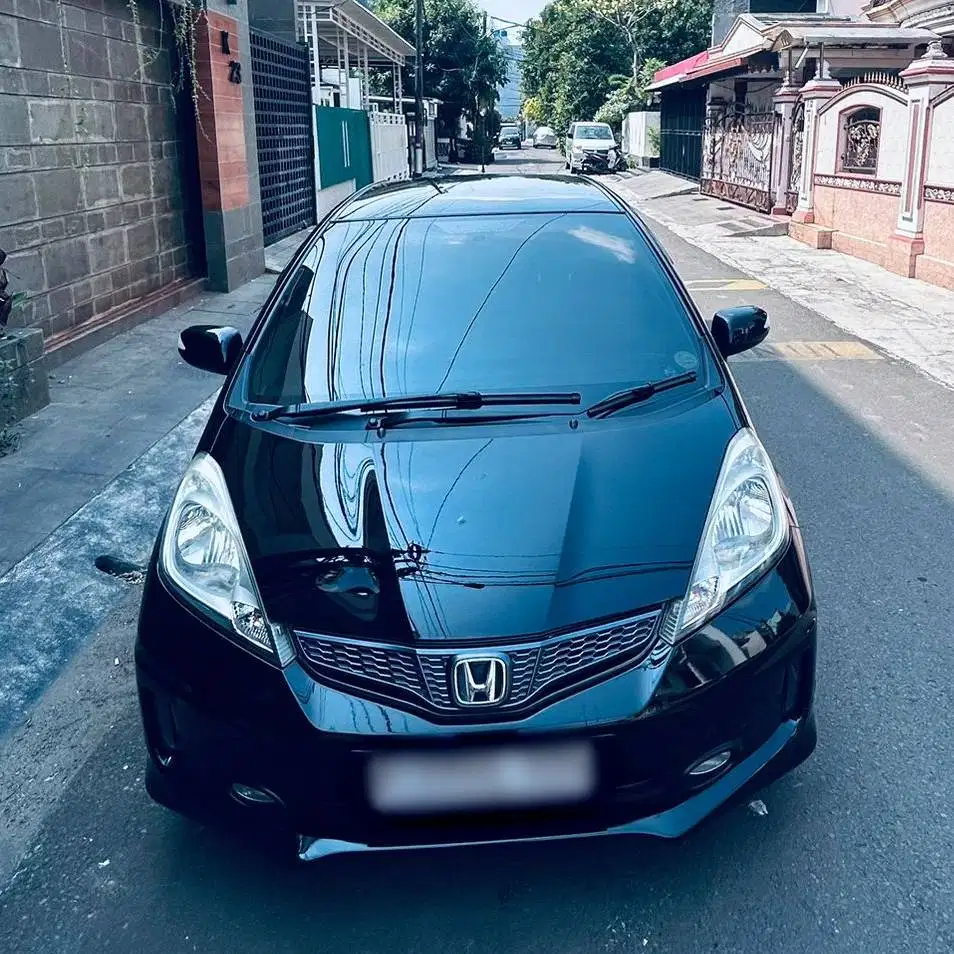 Honda Jazz 1.5 RS AT Istimewa