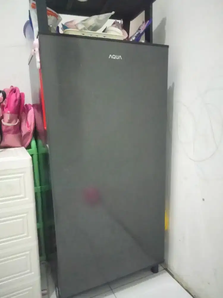 Kulkas aqua masih bagus