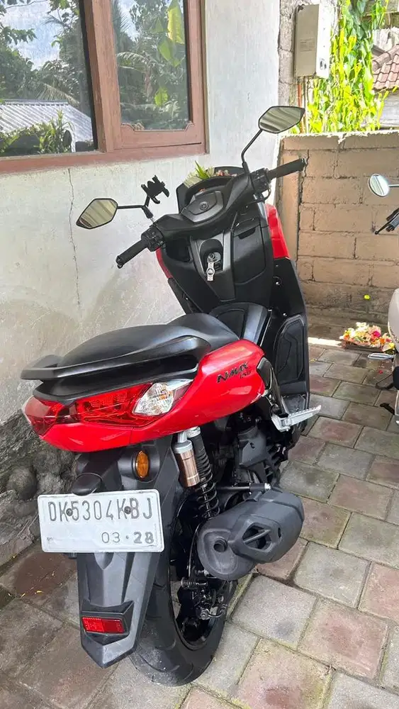 Nmax merah 2023