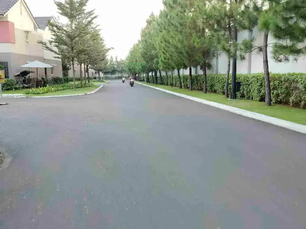 SUMMARECON CLUSTER DAYANA 2LANTAI DEKAT EXIT TOL HARGA 1.170 M NEGO..