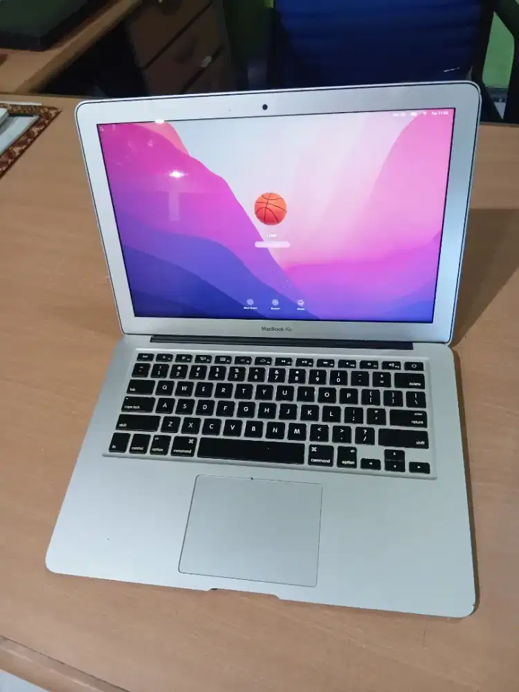 Jasa service dan instal ulang windows / macbook