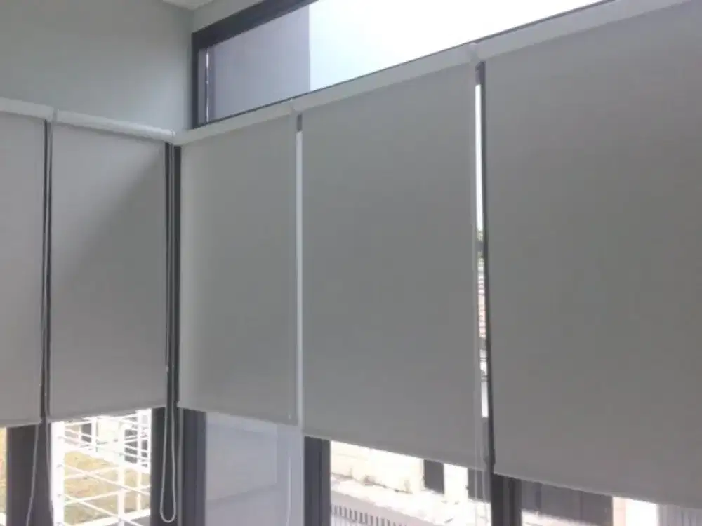 Terlengkap tiria jendela roller blind hordeng gedung