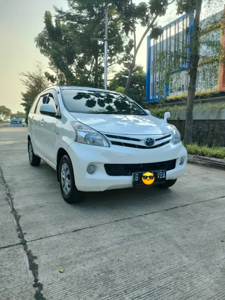Avanza E 1.3 Matic 2012 antik