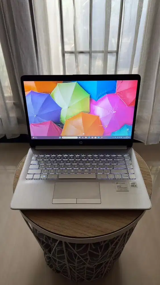 Laptop HP 14s-cf3039TU