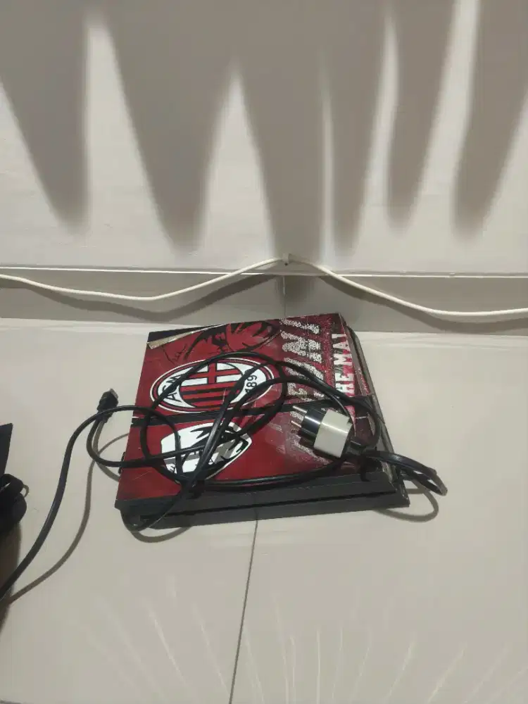 Ps4 + 3 stick + games (bukan HEN)