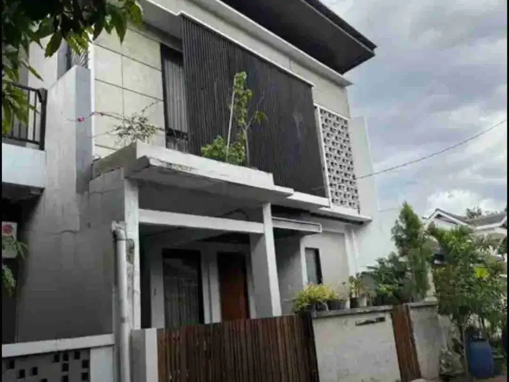 RUMAH MEWAH DI PONDOK CIKUNIR INDAH - JATIBENING