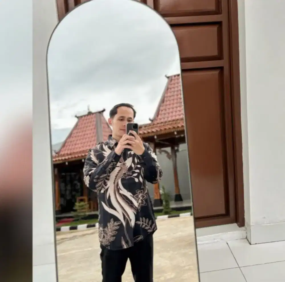Mencari pekerjaan, (bisa driver, penjaga rumah/kosan, asistant pribadi