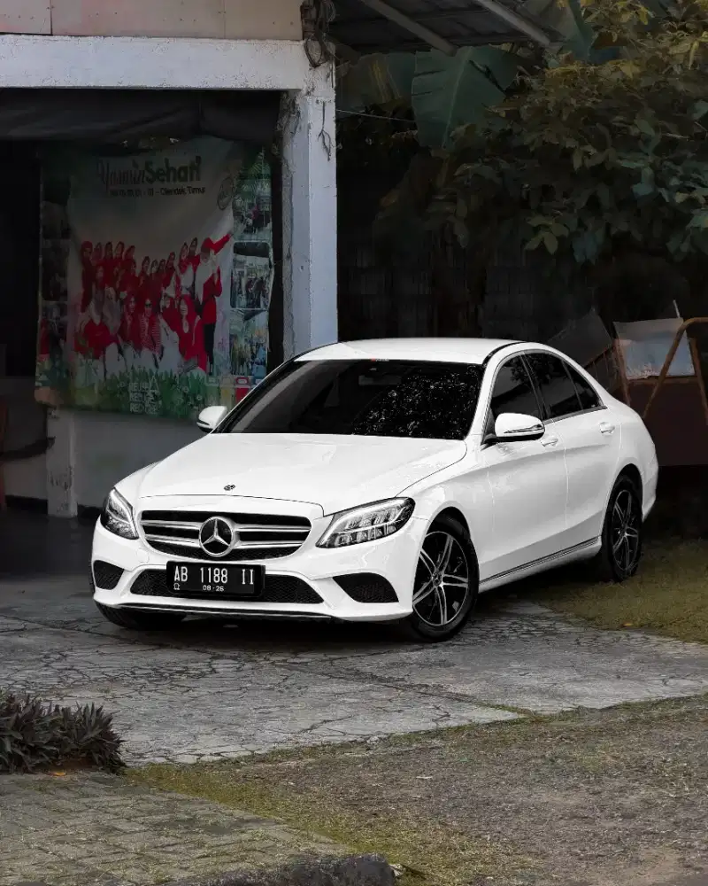 [CASH] Mercedes Benz Mercy C180 2020