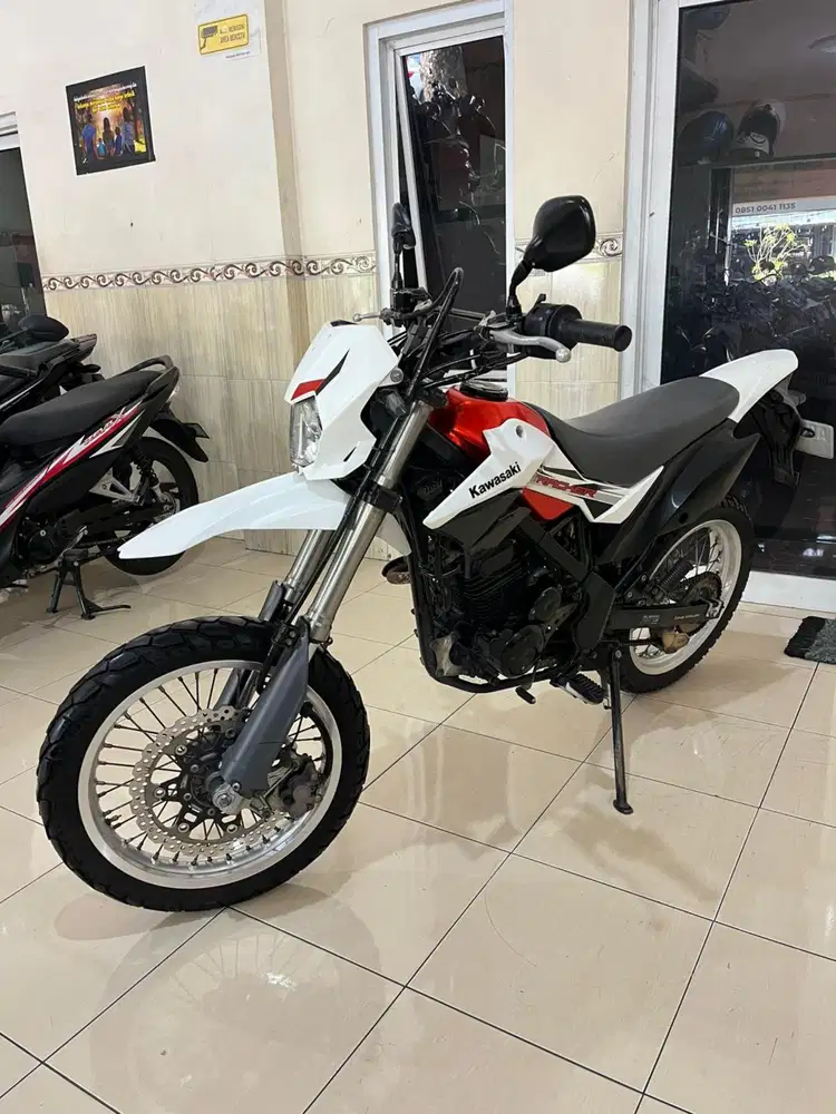 D-tracker murah