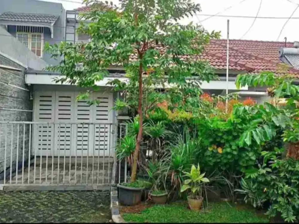 RUMAH KEREN, MEWAH & LUAS DI KEMANG PRATAMA 1