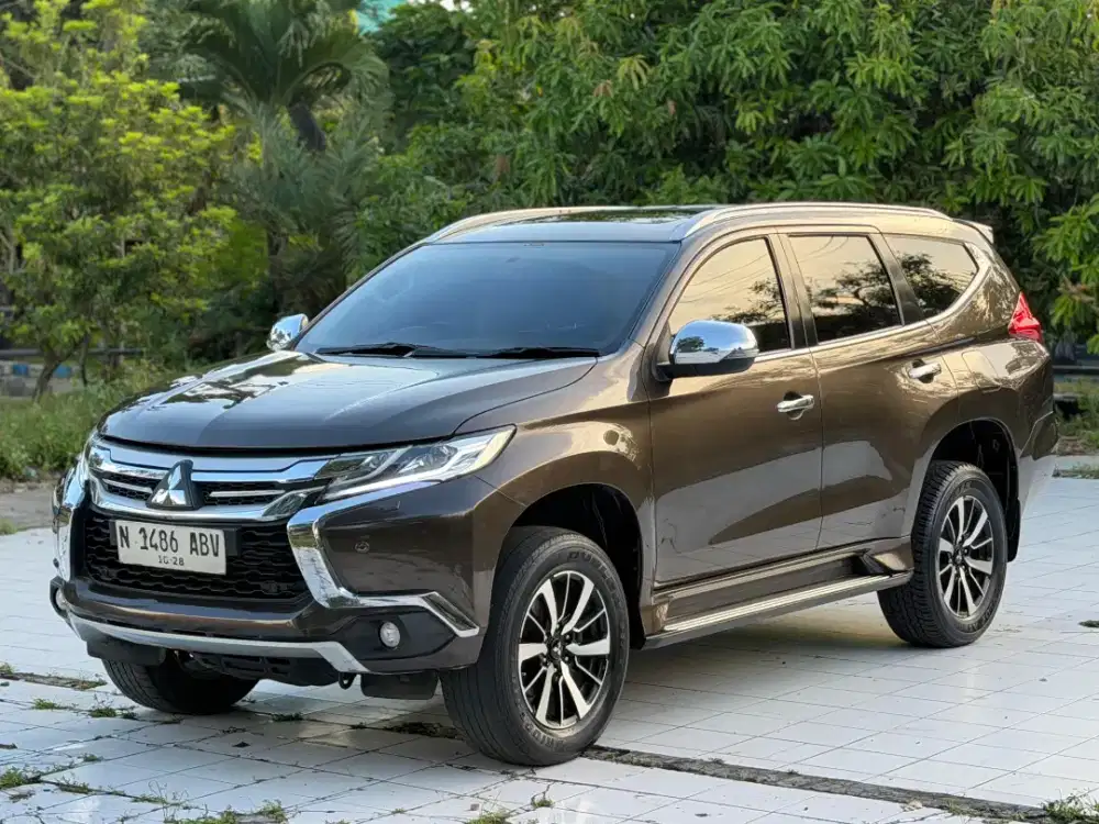 Pajero Sport Dakar 4x2 Diesel 2.4 AT Th. 2018 Warna Langka Pajak Hidup