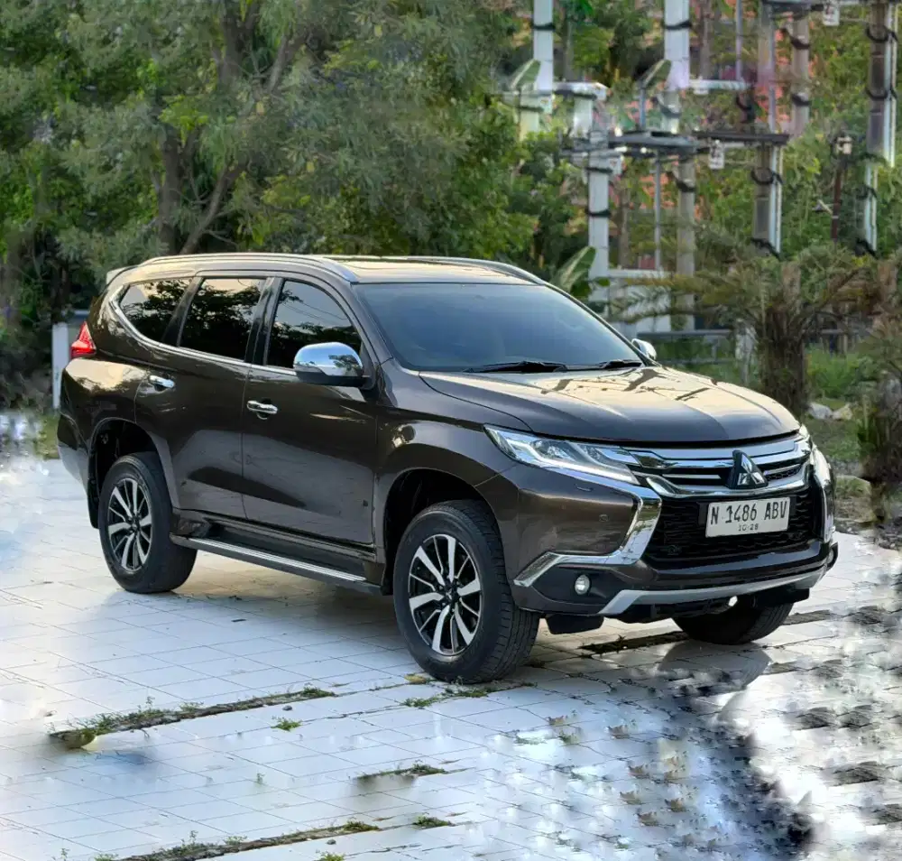 Pajero Sport Dakar 4x2 Diesel 2.4 AT Th. 2018 Warna Langka Pajak Hidup