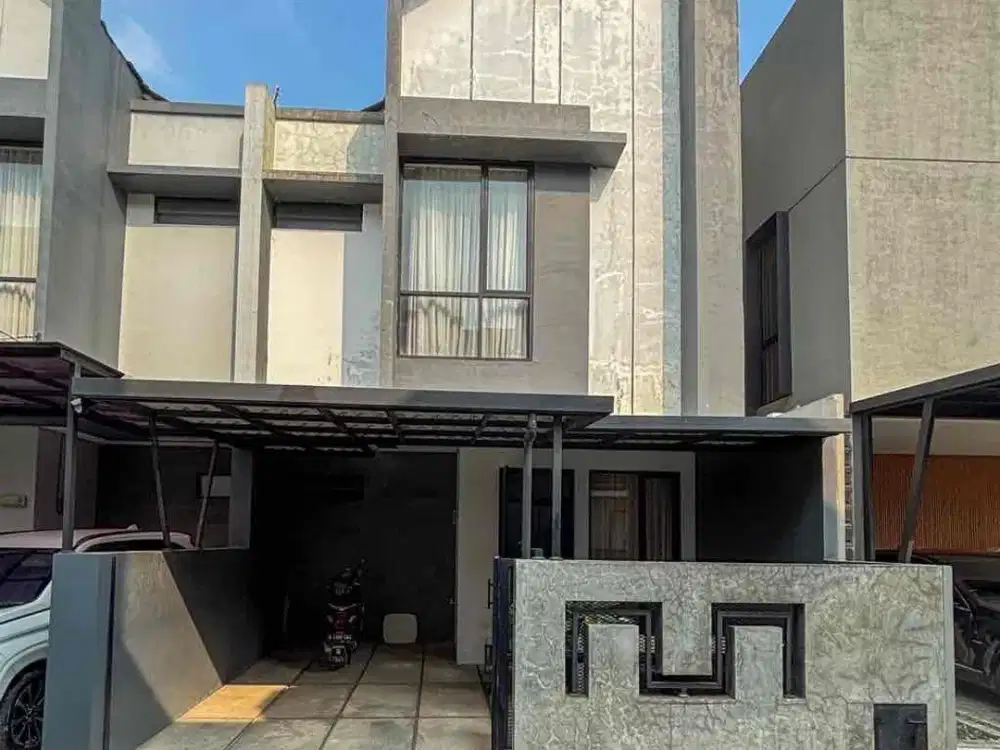 Graha Raya private Town House hanya 5 menit ke toll parogi