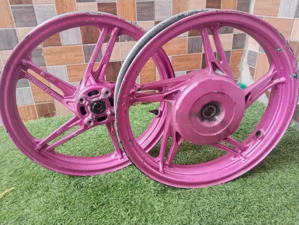 Satu Set Velg ORI copotan Beat 2018