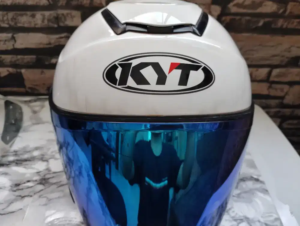 Helm KYT Kyoto half face