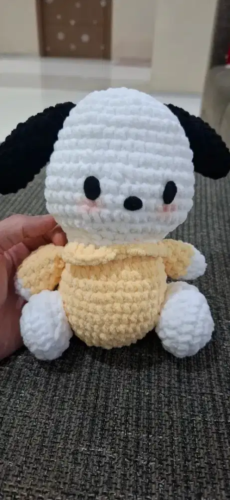 Boneka rajut chrocet chanille Pochacco