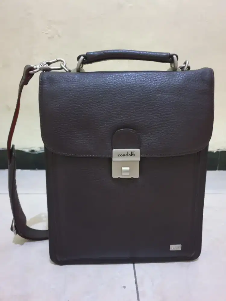 Tas selempang CONDOTTI original