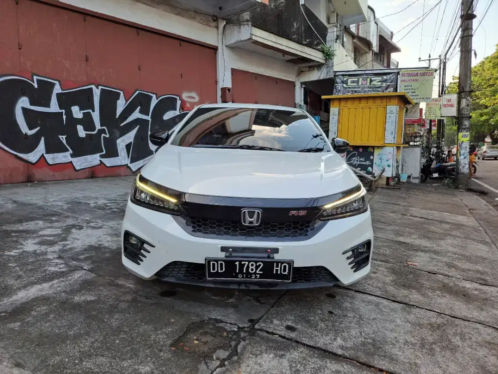 Honda City 1.5cc E RS Hatchback AT 2022 / 2023 Sporty Termurah