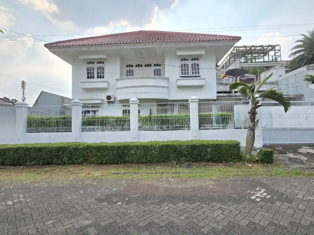 Rumah Hook Luas Siap Huni Lokasi Bintaro Jaya - 1170