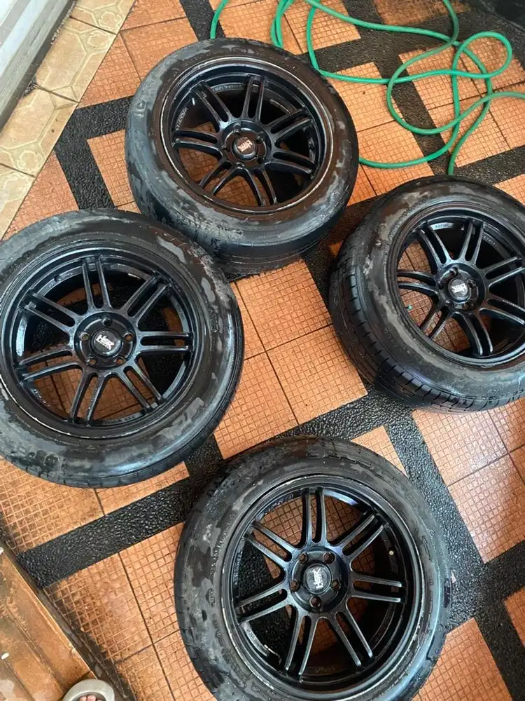 Jual velg HSR R18 bekas (CX5)