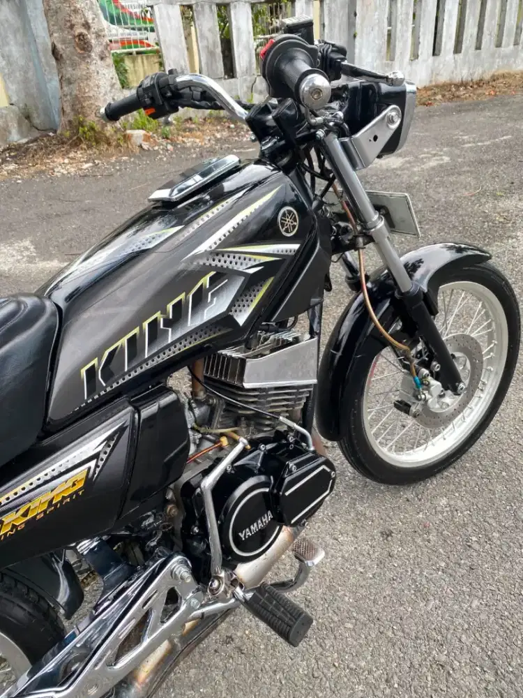 RX King - Hitam