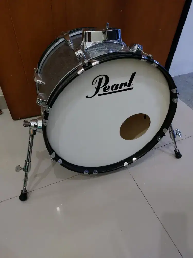 Bass drum Pearl Roadshow 18 inch