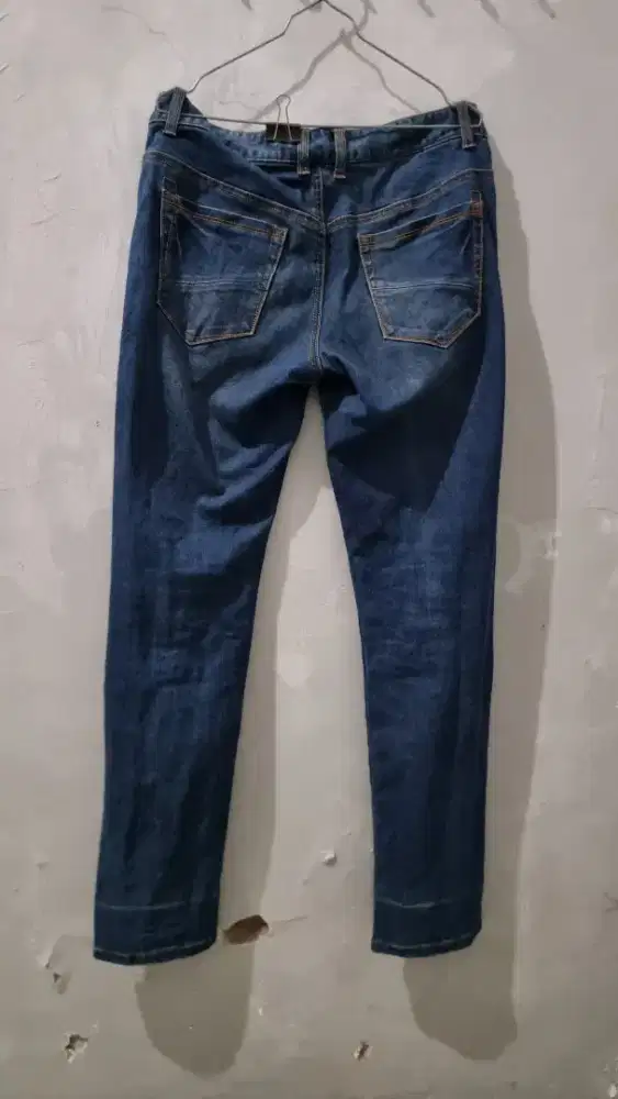 Jeans second size 30