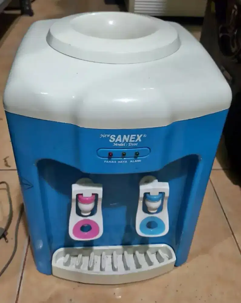 Dispenser sanex