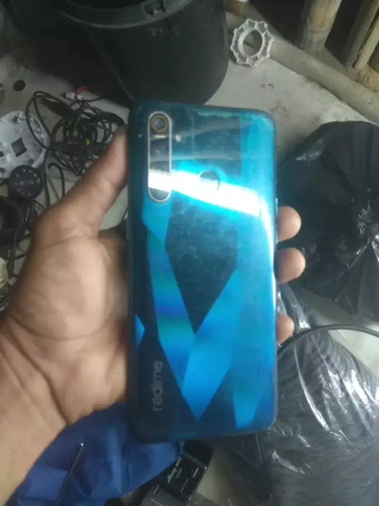 Realme 5 pro minus