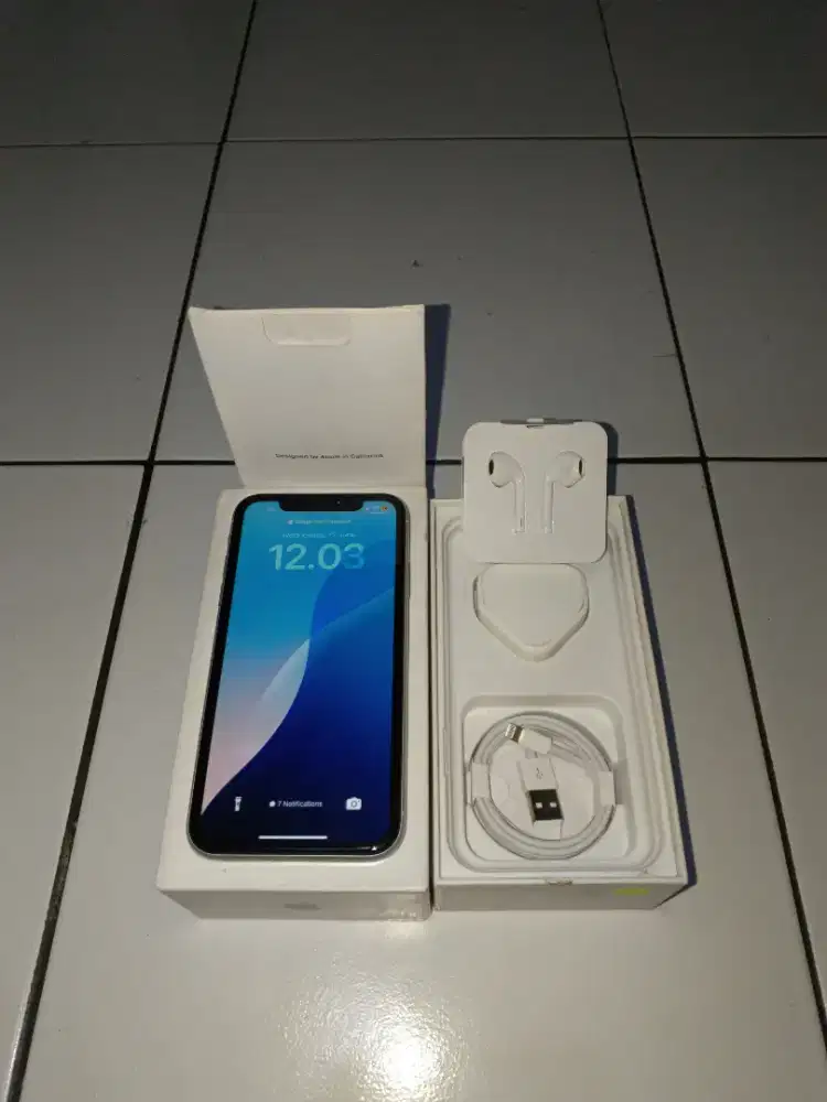 iPhone Xr 64gb Inter