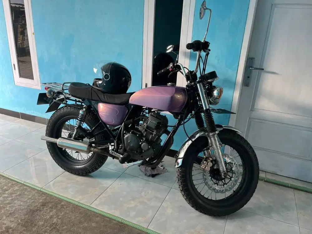 Yamaha Scorpio Custom