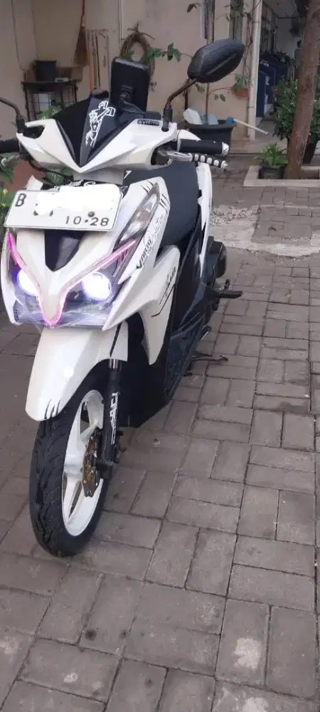JUAL VARIO 125 KZR