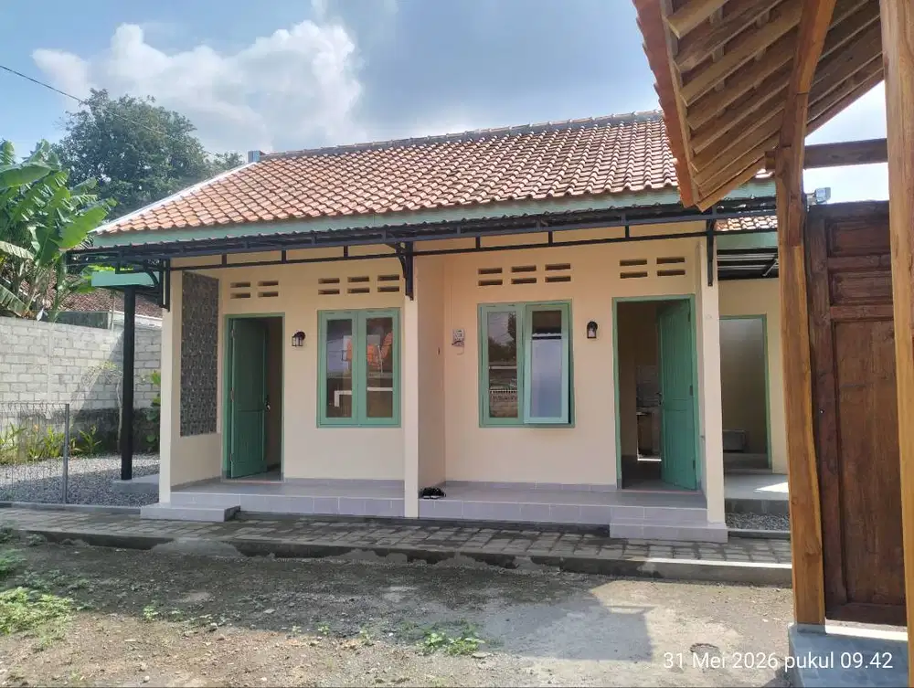 DISEWAKAN RUMAH