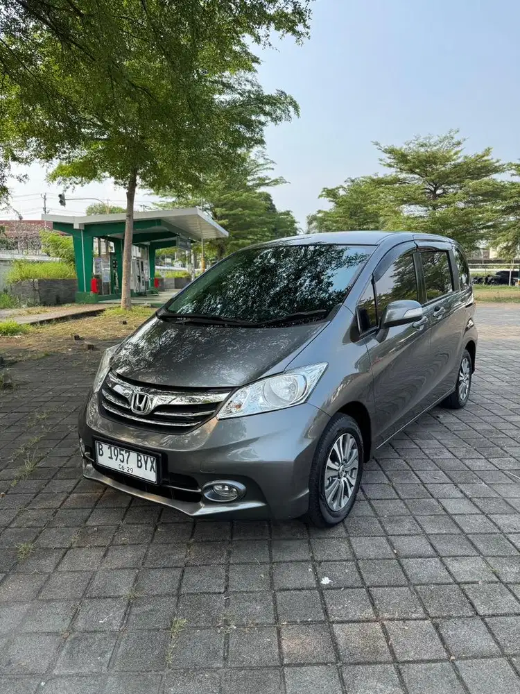 Freed psd 2014 km 40ribuan asli