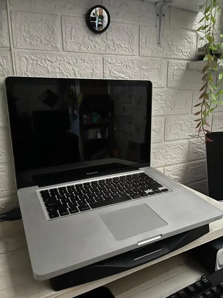 Macbook pro 2010 15 4/138gb