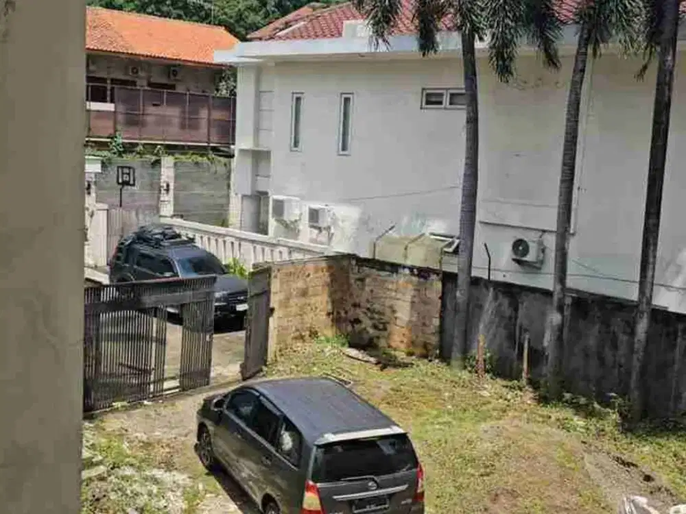 DI JUAL RUMAH MURAAH HITUNG TANAH DI BAWAH 65% NJOP DI KAWASAN ELITE KEMANG, JAKARTA SELATAN