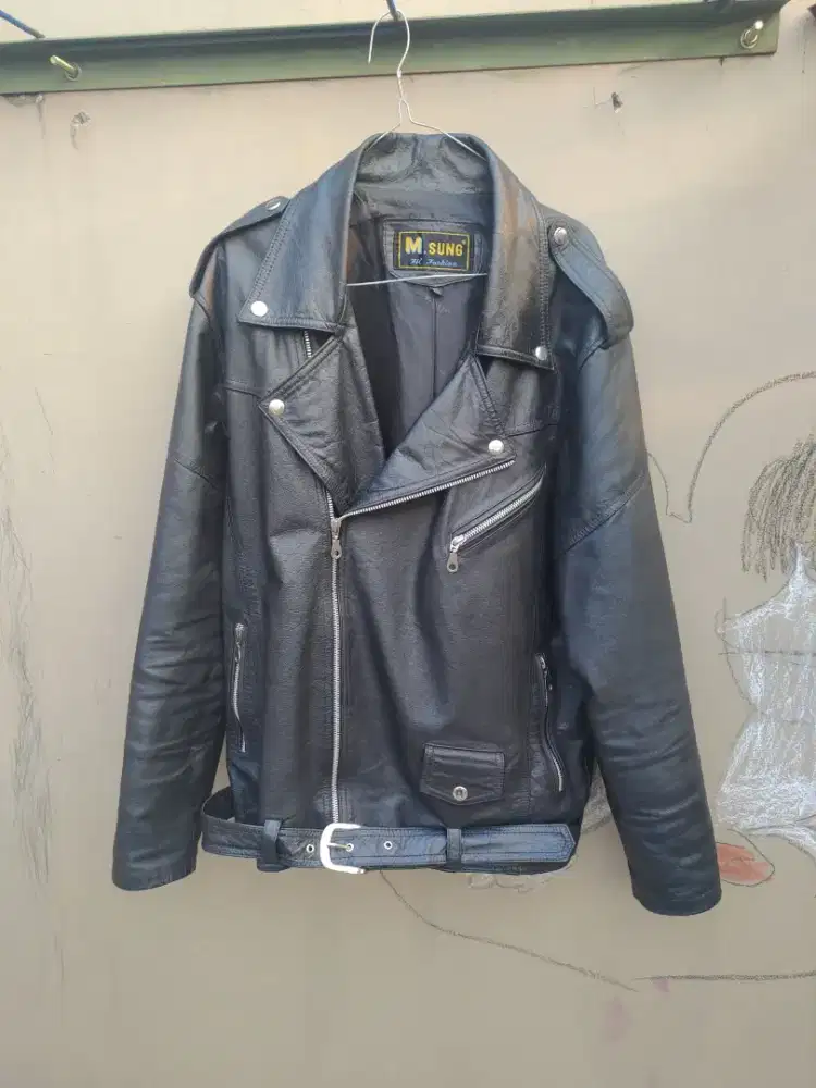 Jaket kulit asli ramones size XL