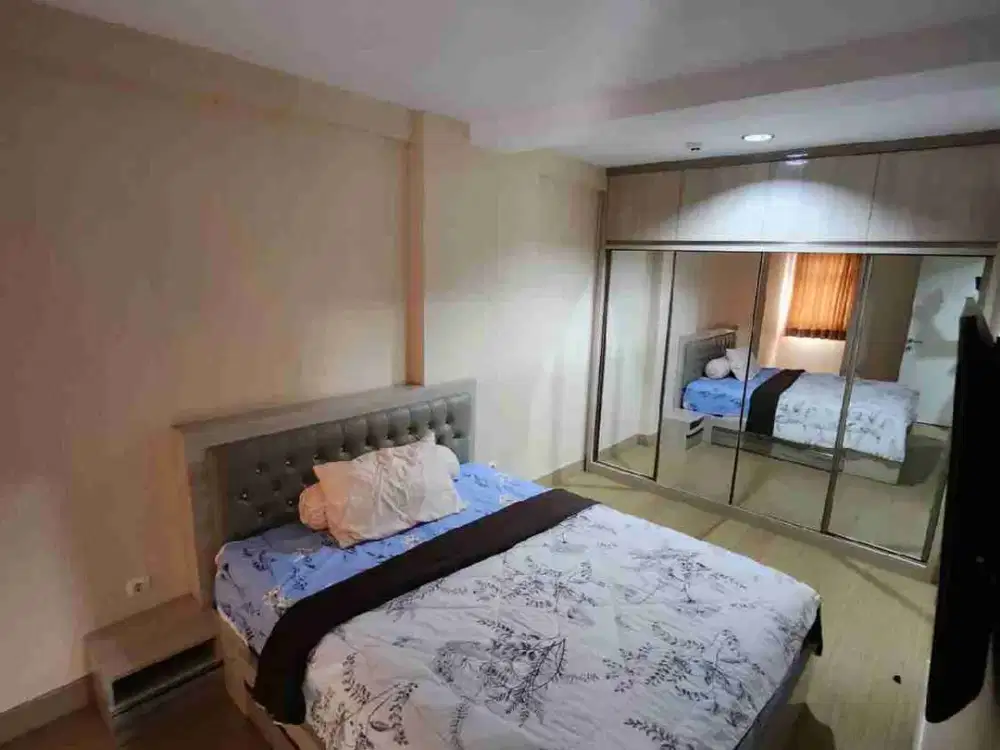 DI JUAL APARTEMENT OAK TOWER SIAP HUNI, FURNISH, DI JAKARTA TIMUR