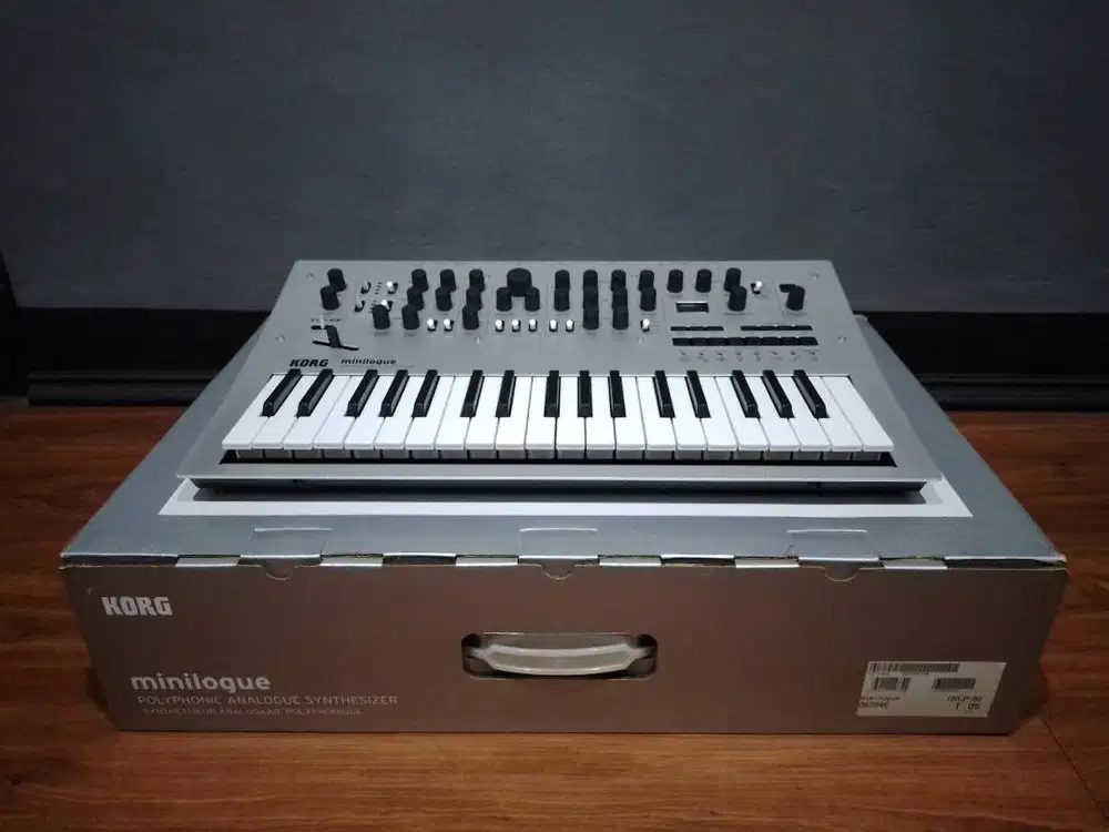 KORG Minilogue - Polyphonic Analogue Synthesizer