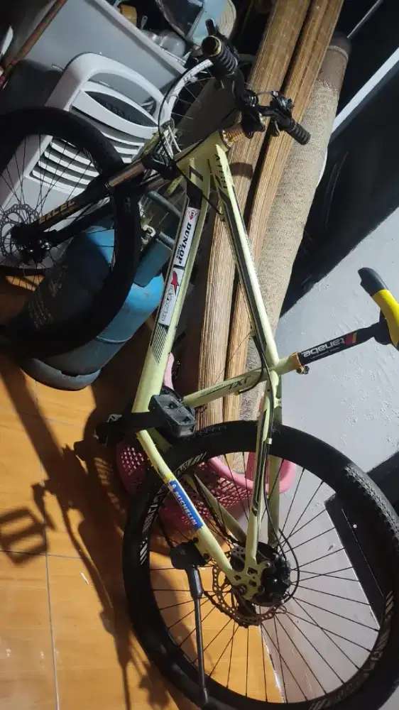 Sepeda Mtb Atlantis AT 69 size 26