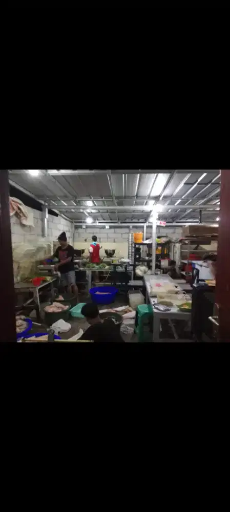 Dicari Karyawan Produksi Dimsum Bagian Cetak