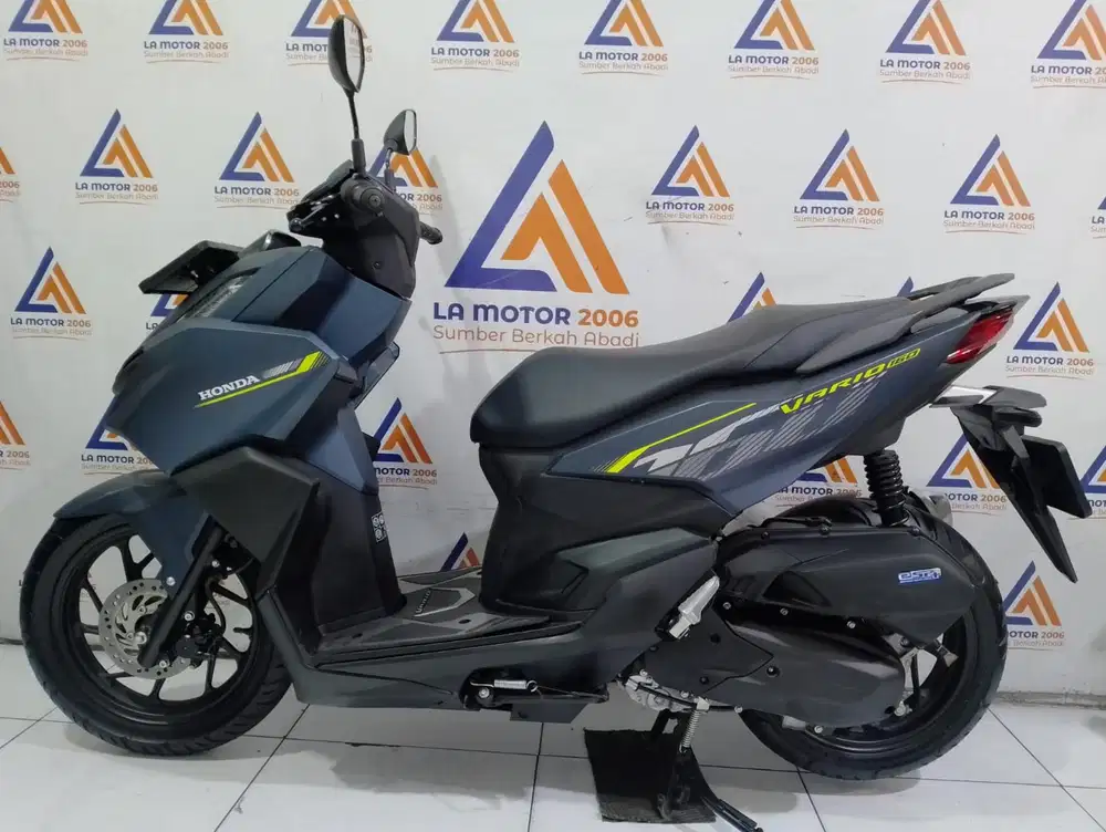 VARIO 160 CBS TH 2026 VERY LOW KM 1K LIKE NEW CASH/KREDIT/TT/CC 0%