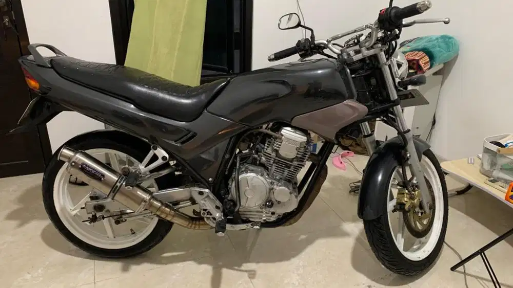 YAMAHA SCORPIO 2006