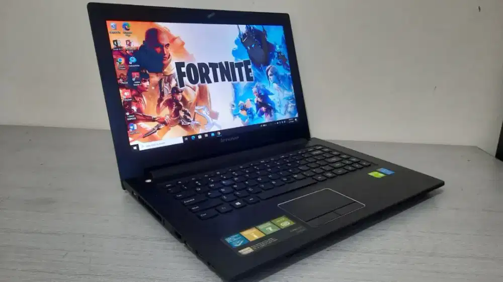 Laptop Grming(Asus Core,i3-gen4/Ssd-240gb/Hdd-1Tb/Vga 2gb-Ram 8gb Nrml