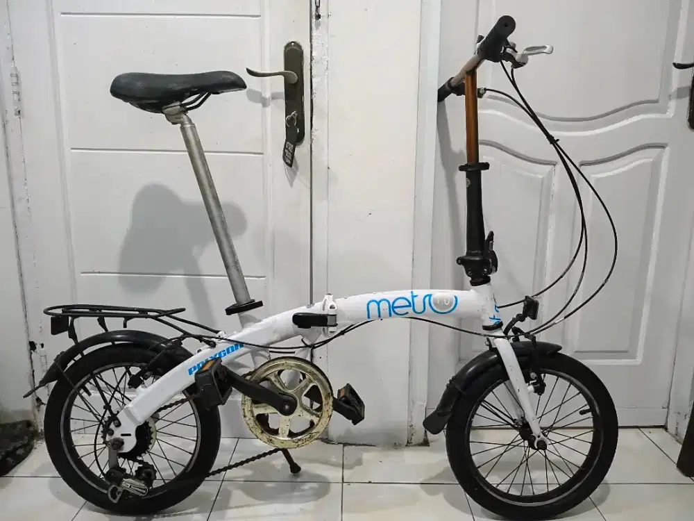 Polygon Metro 1.0.  Dg. 6sp. Normal dan lancar